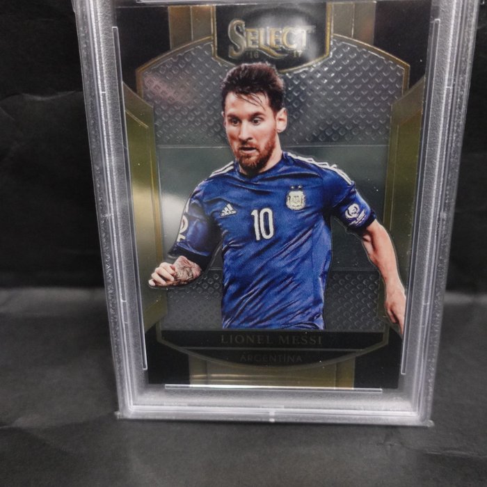 2016 - Panini - Select - Lionel Messi - #2 - 1 Graded card - PSA 10