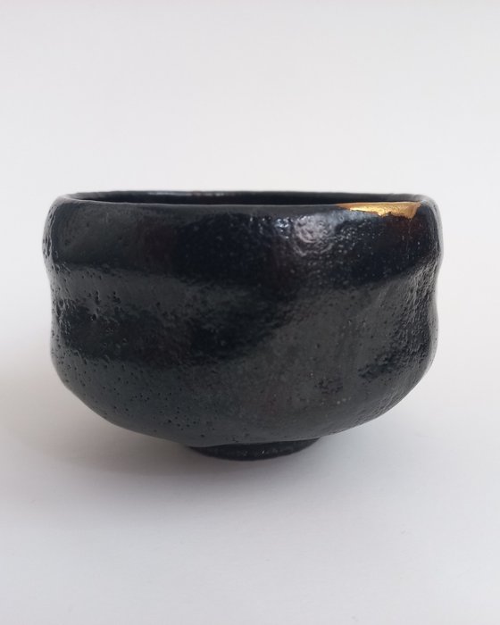 Chawan - Raku keramik - kintsugi reparation på fælg