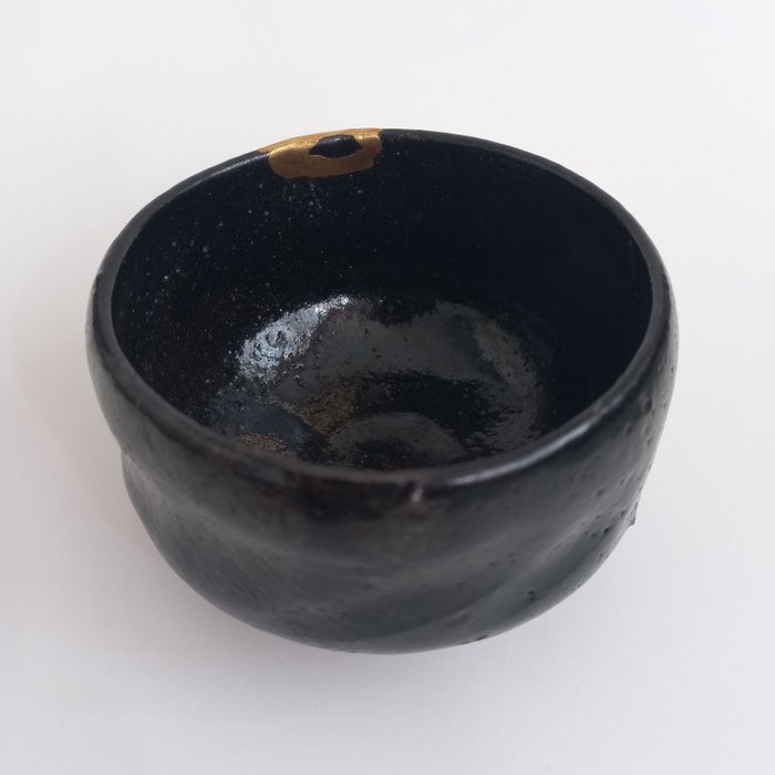 Chawan - Raku keramik - kintsugi reparation på fælg