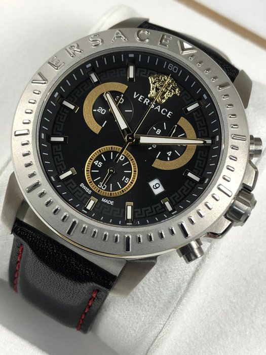 Versace - New Chrono Chronograph - VE2E00121 - Mænd - 2011-nu