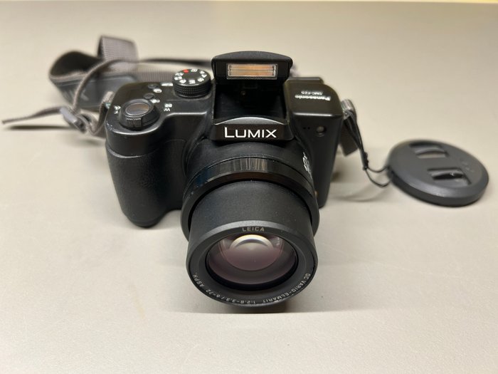 Panasonic DMC-FZ5 Digitalt kompaktkamera