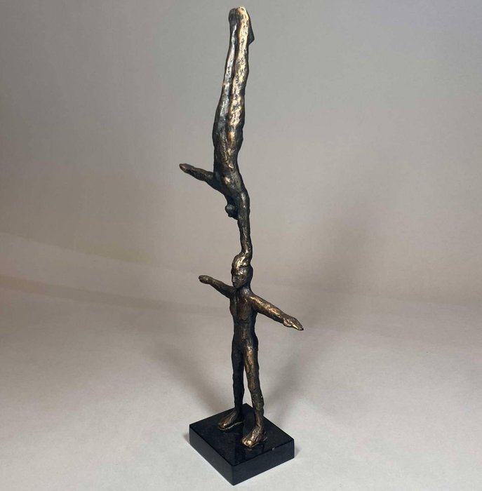 J. Zak (XX-XXI) - Acrobats (bronze 35cm)