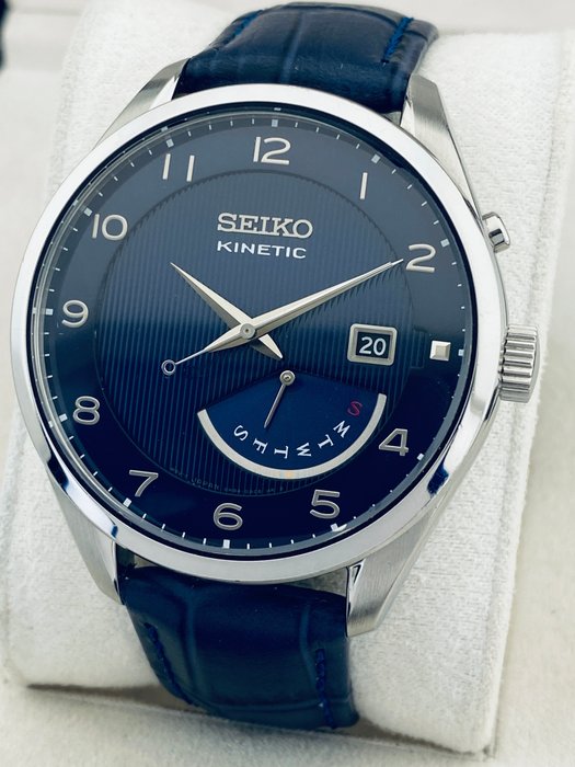 Seiko - Kinetic - Day/Date - Ingen mindstepris - 5M84-0AC0 - Mænd - 2011-nu