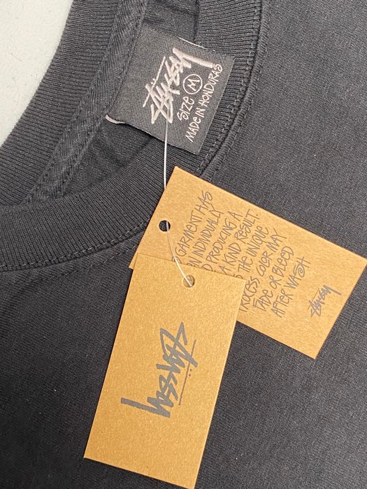 Stüssy - T-shirt - Nyt med labels