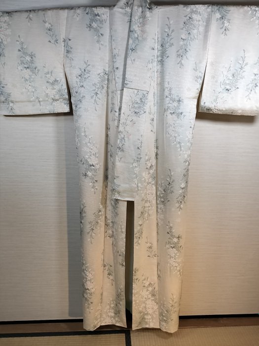 Kimono - Silke - Japan  (Ingen mindstepris)