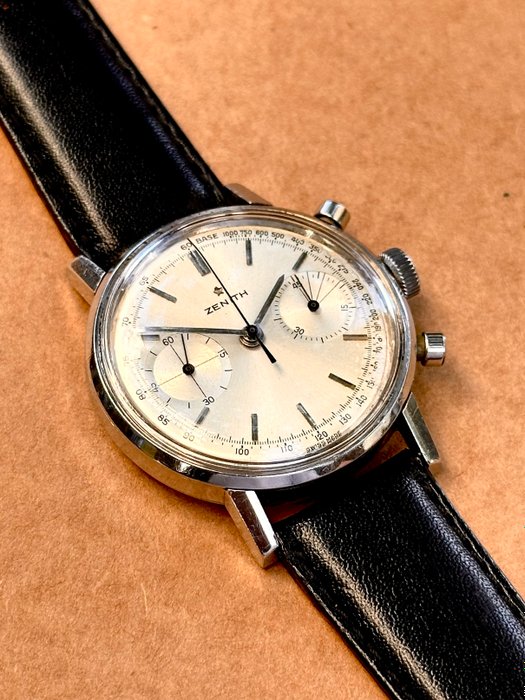 Zenith - A 271 Chronograph - Mænd - 1950-1959