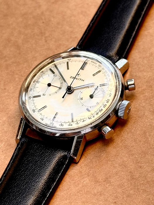 Zenith - A 271 Chronograph - Mænd - 1950-1959