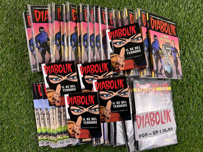 Diabolik 58x albi assortiti - 58 Comic - Første udgave - 2000