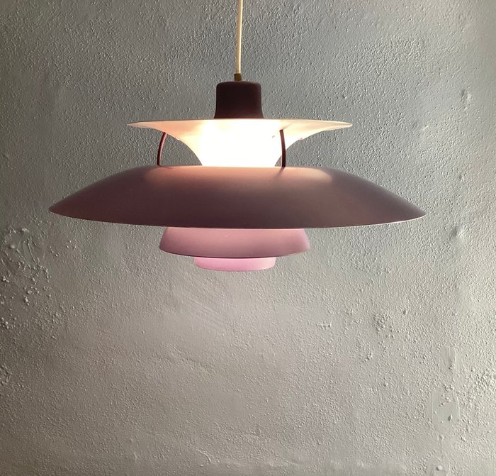 Louis Poulsen - Poul Henningsen - Lampe - PH5 - Metal