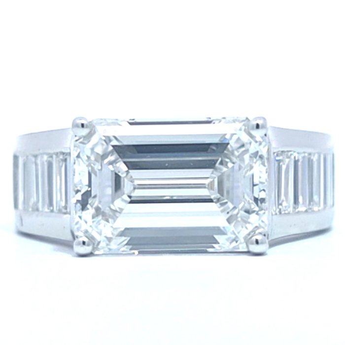 Ring Platin -  5.31ct. tw. Diamant (Laboratoriedyrket) - Diamant - Forlovelsesring