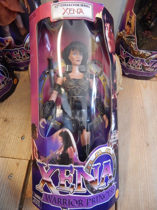 Xena Warrior Princess - 4x 12" Collector series - Warlord Xena + Xena + Gabrielle + Gabrielle Amazon - 4 x Komisk legetøj i blisterpakning - Toy Biz - 1998