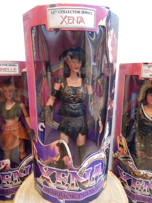 Xena Warrior Princess - 4x 12" Collector series - Warlord Xena + Xena + Gabrielle + Gabrielle Amazon - 4 x Komisk legetøj i blisterpakning - Toy Biz - 1998