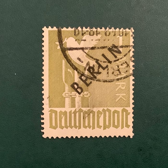 Berlin 1948 - 1 Mærke sort print med pladefejl bøjet N - vægfri godkendt Eliades BPP - Michel 17c VII