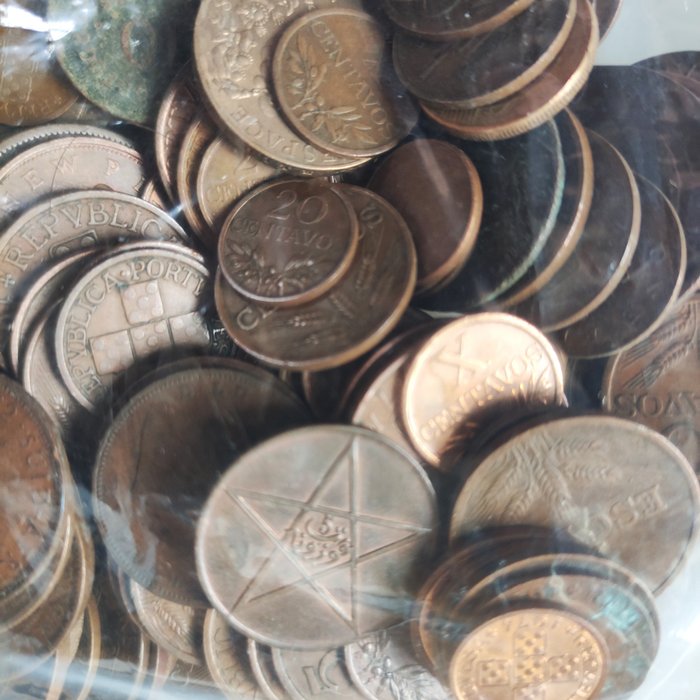 Forskellige lande. Lot 1.6 Kg Bronze various coins Various Dates (No Reserve Price) Various Dates  (Ingen mindstepris)