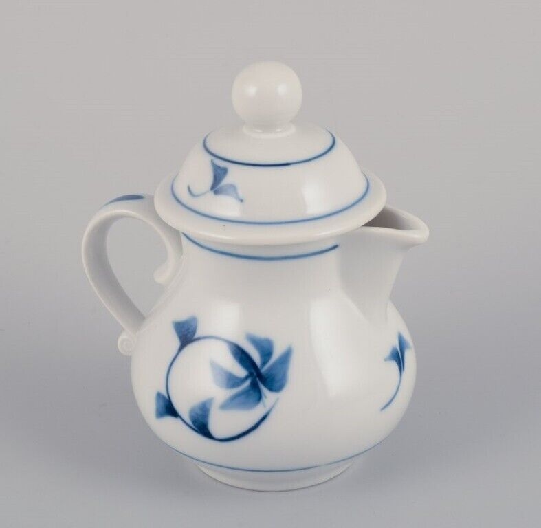 Gertrud Vasegaard for Royal Copenhagen Small milk jug with lid and sugar bowl