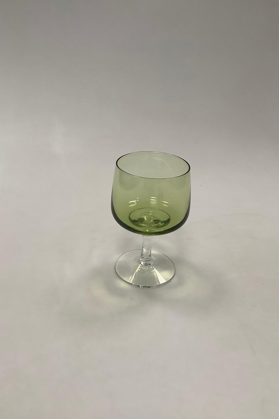 Mandalay Green White wine glass Low bowl Holmegaard