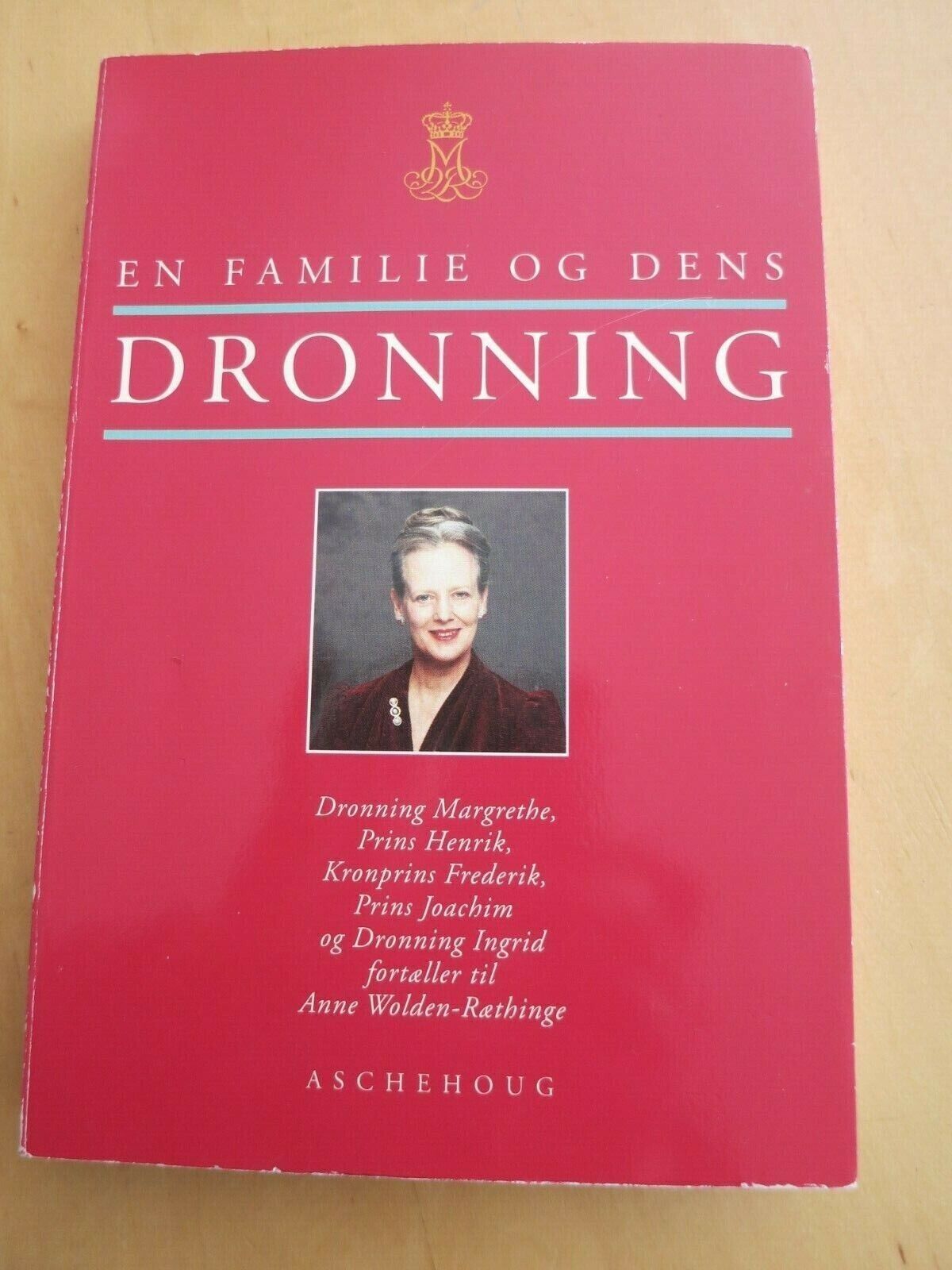 Danish Royal book about QUEEN MARGRETHE II of Denmark Bog43