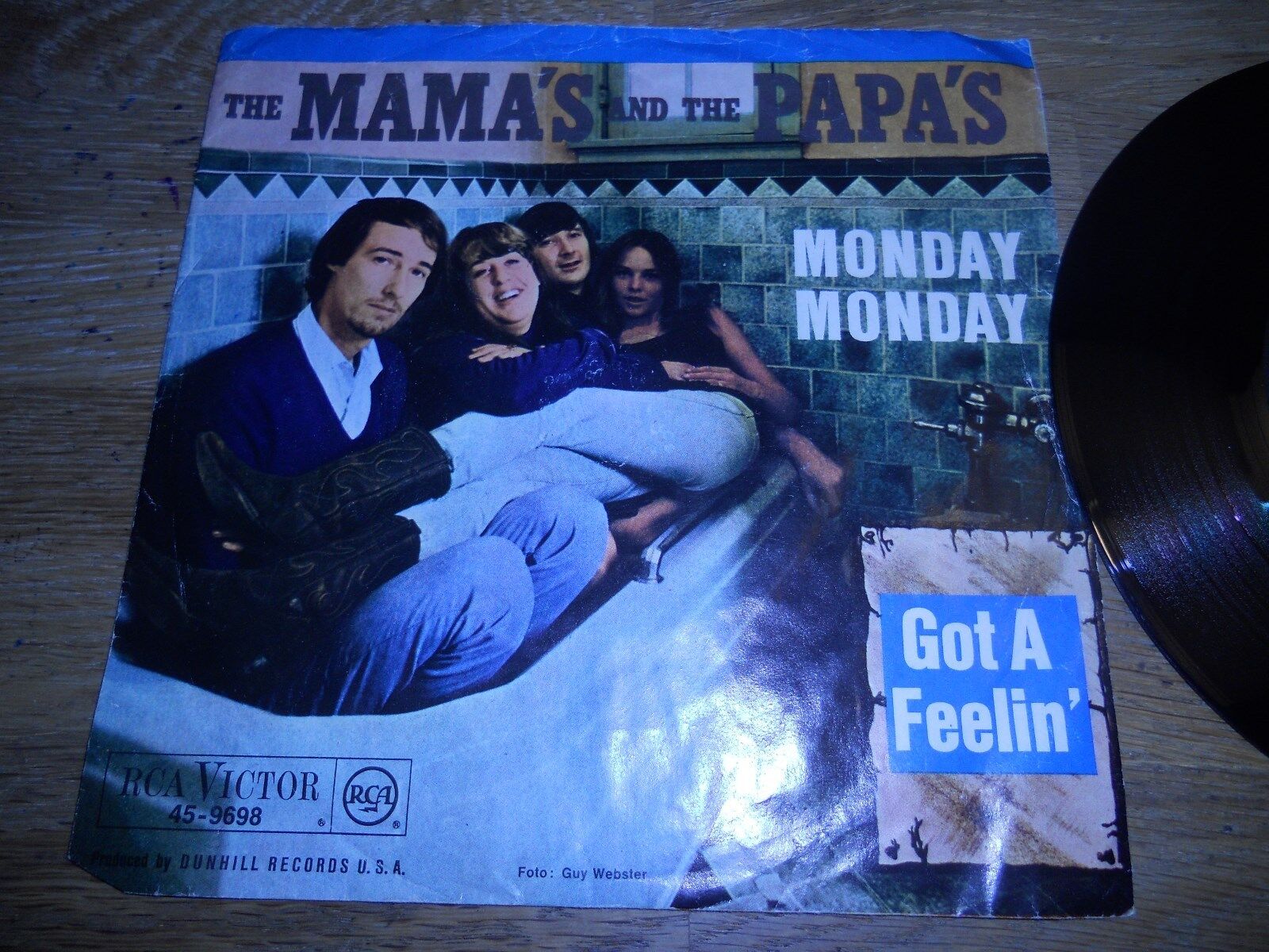 THE MAMA´S AND THE PAPAS "MONDAY MONDAY/GOT A FEELIN´" WEST GERMAN PRESSING USED