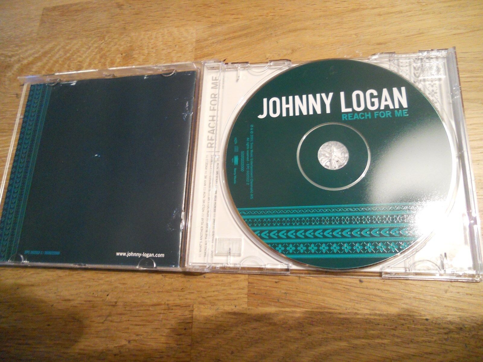 JOHNNY LOGAN REACH FOR ME 2001 12 TRACKS DANISH CD ALBUM USED RARE REMIXES NCB