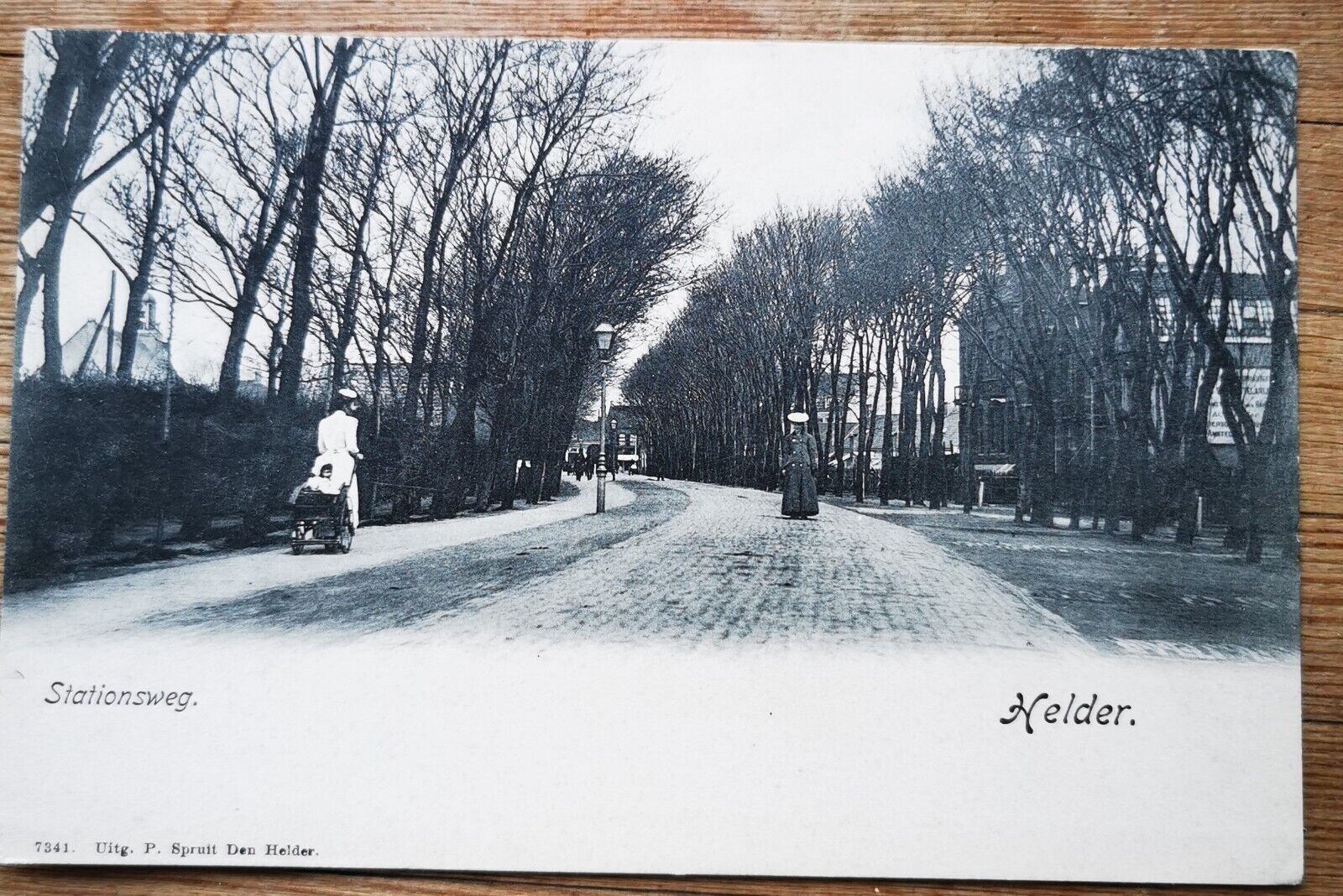 Old postcard: Stationsweg in Helder in Netherlands c 1910  pok311