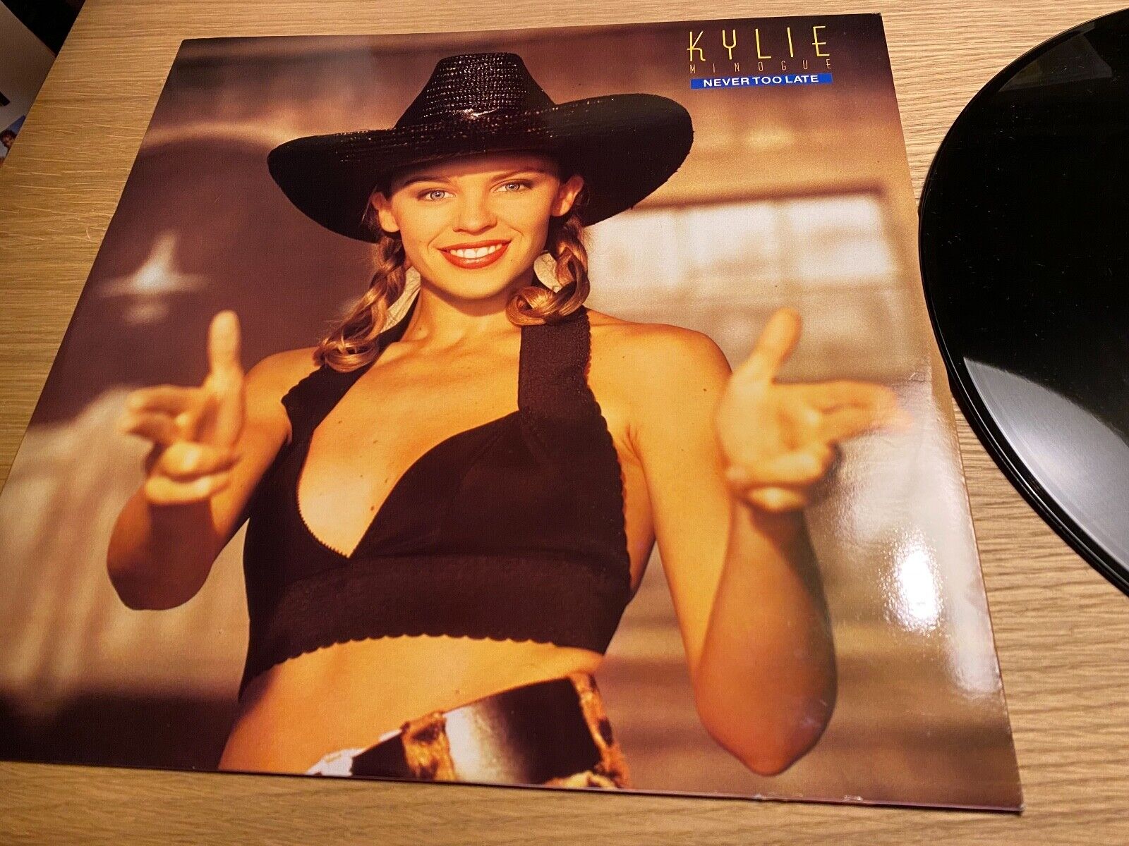 KYLIE MINOGUE "NEVER TOO LATE / KYLIE´S SMILEY MIX" 1989 PWL RECORDS HOLLAND 12"