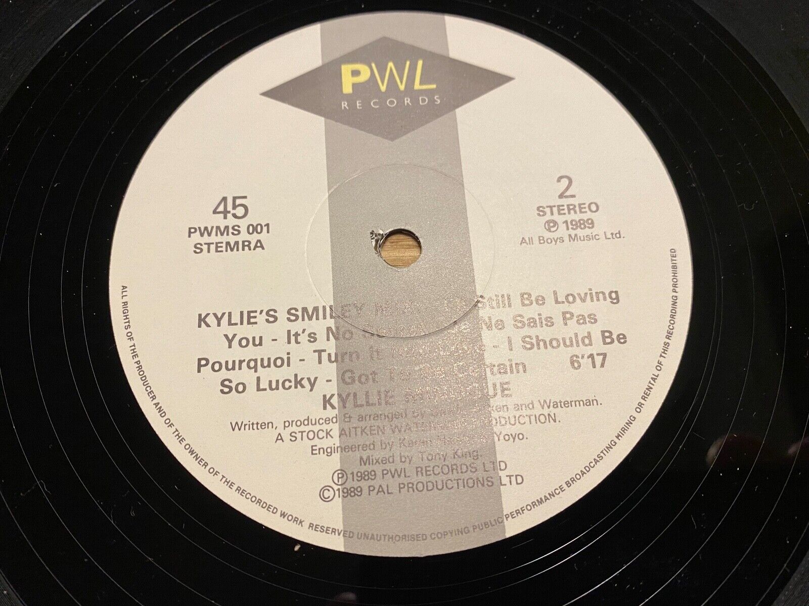 KYLIE MINOGUE "NEVER TOO LATE / KYLIE´S SMILEY MIX" 1989 PWL RECORDS HOLLAND 12"