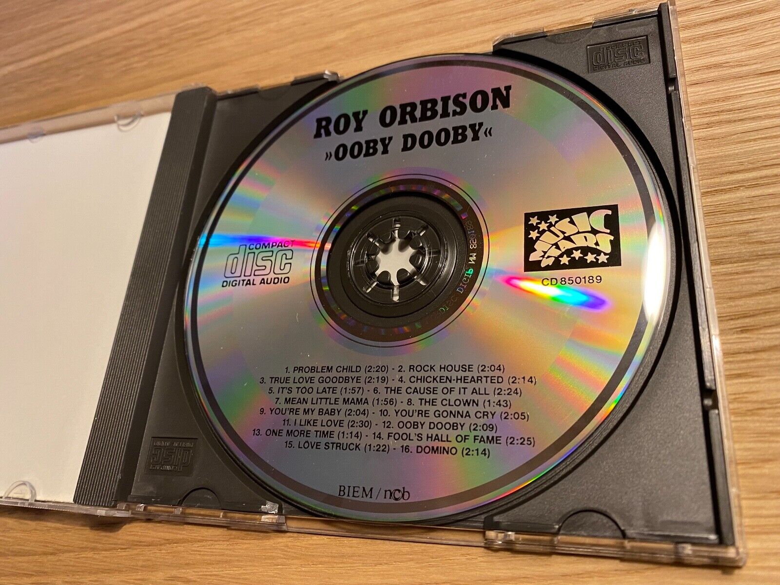 ROY ORBISON "OOBY DOOBY" CD ALBUM MUSIC STARS 16 TRACKS BIEM / NCB DENMARK OOP*