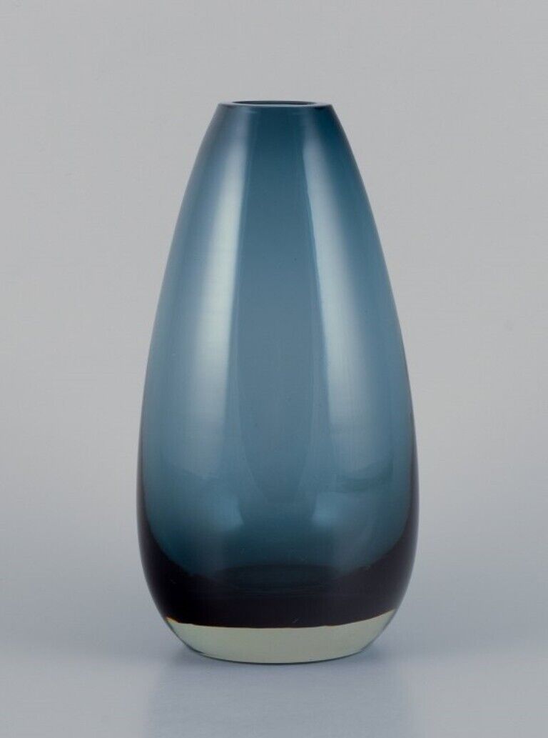 Tamara Aladin for Riihimäen Lasi  Art glass vase in petroleum blue