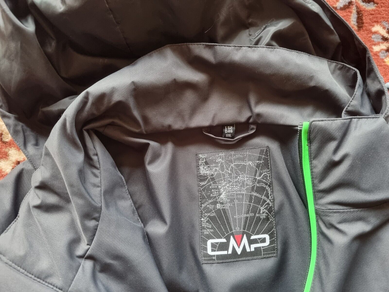 CMP jacket size XXL 46 (16-18UK)