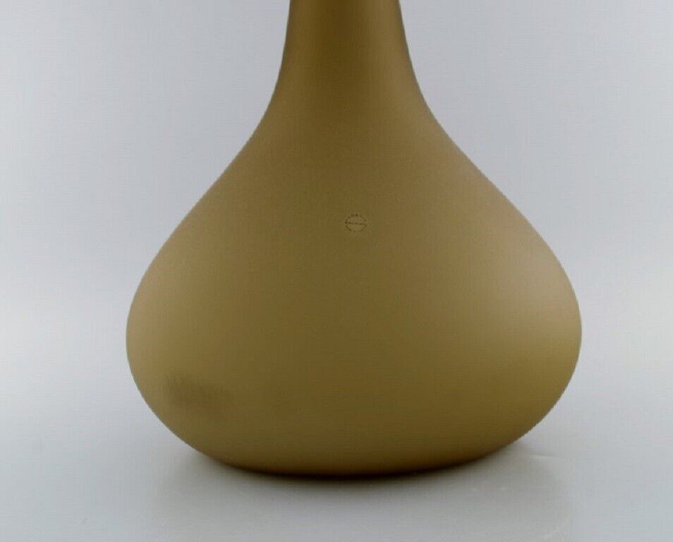 Salviati Murano Large teardrop-shaped vase in smoky mouth-blown art glass