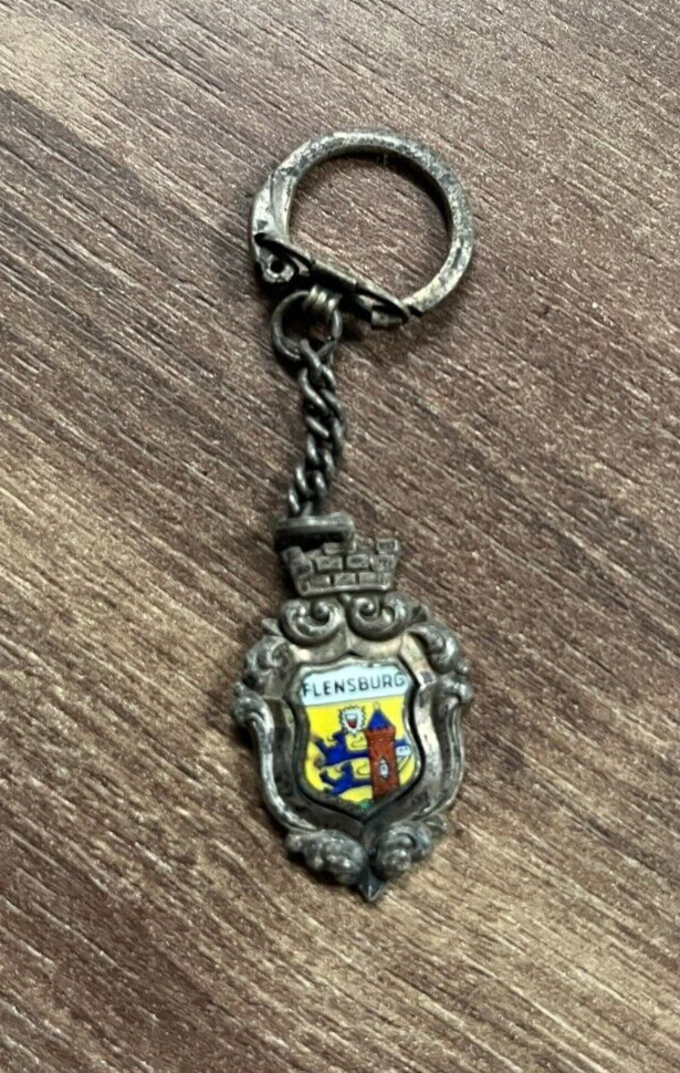 Flensburg Germany Souvenir Keychain – Vintage German Crest Design Keyring