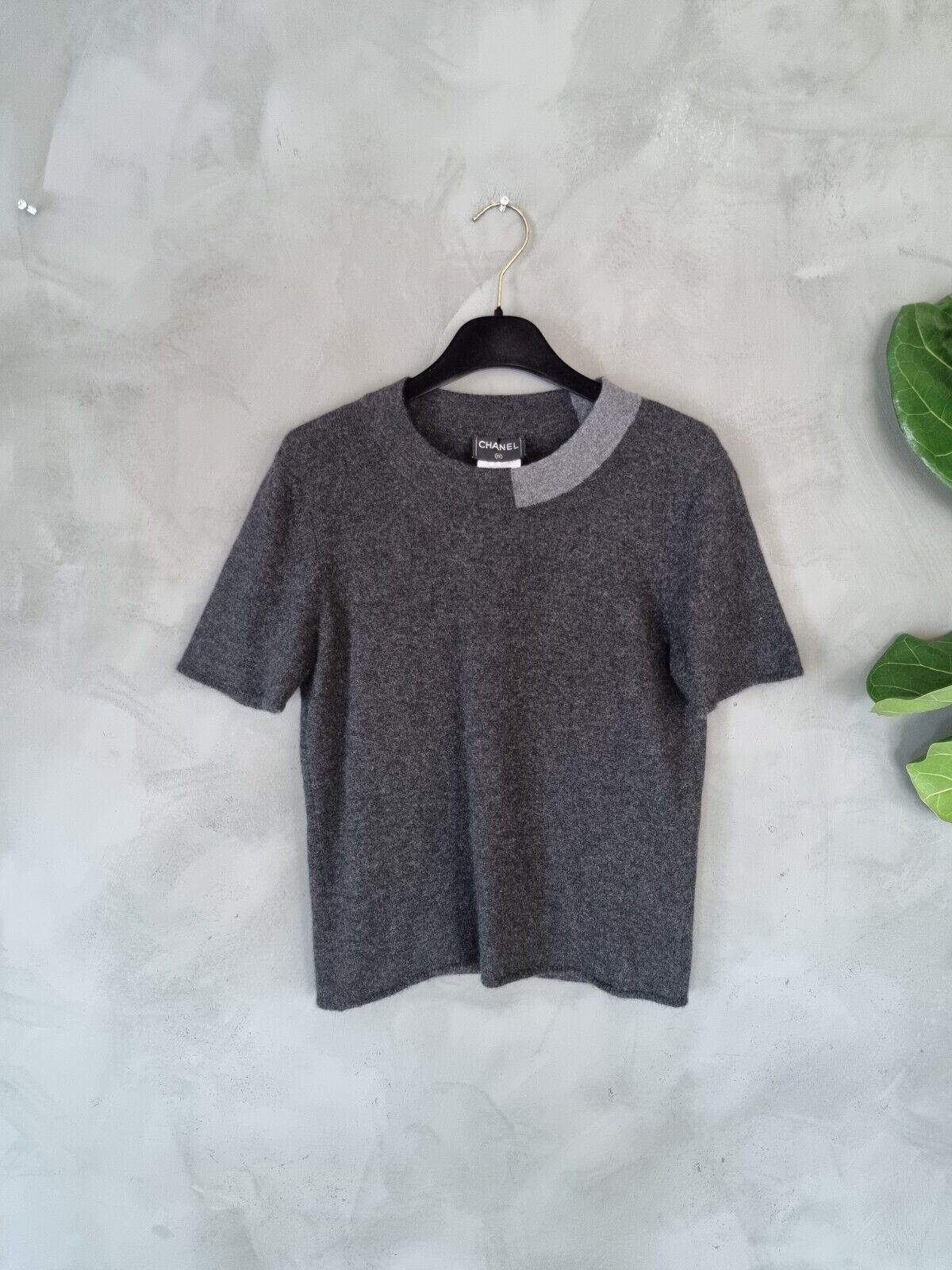 **CHANEL** grey cashmere knit blouse FR38 DE36