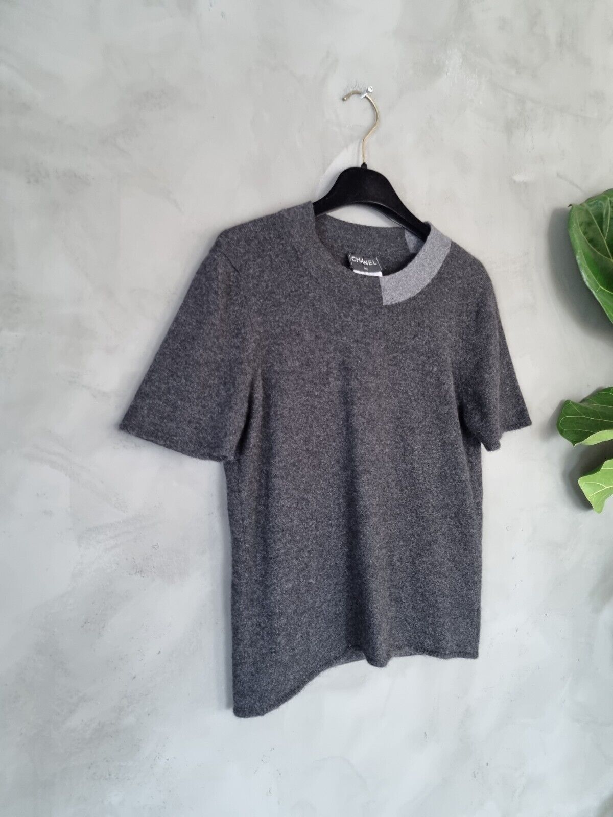 **CHANEL** grey cashmere knit blouse FR38 DE36