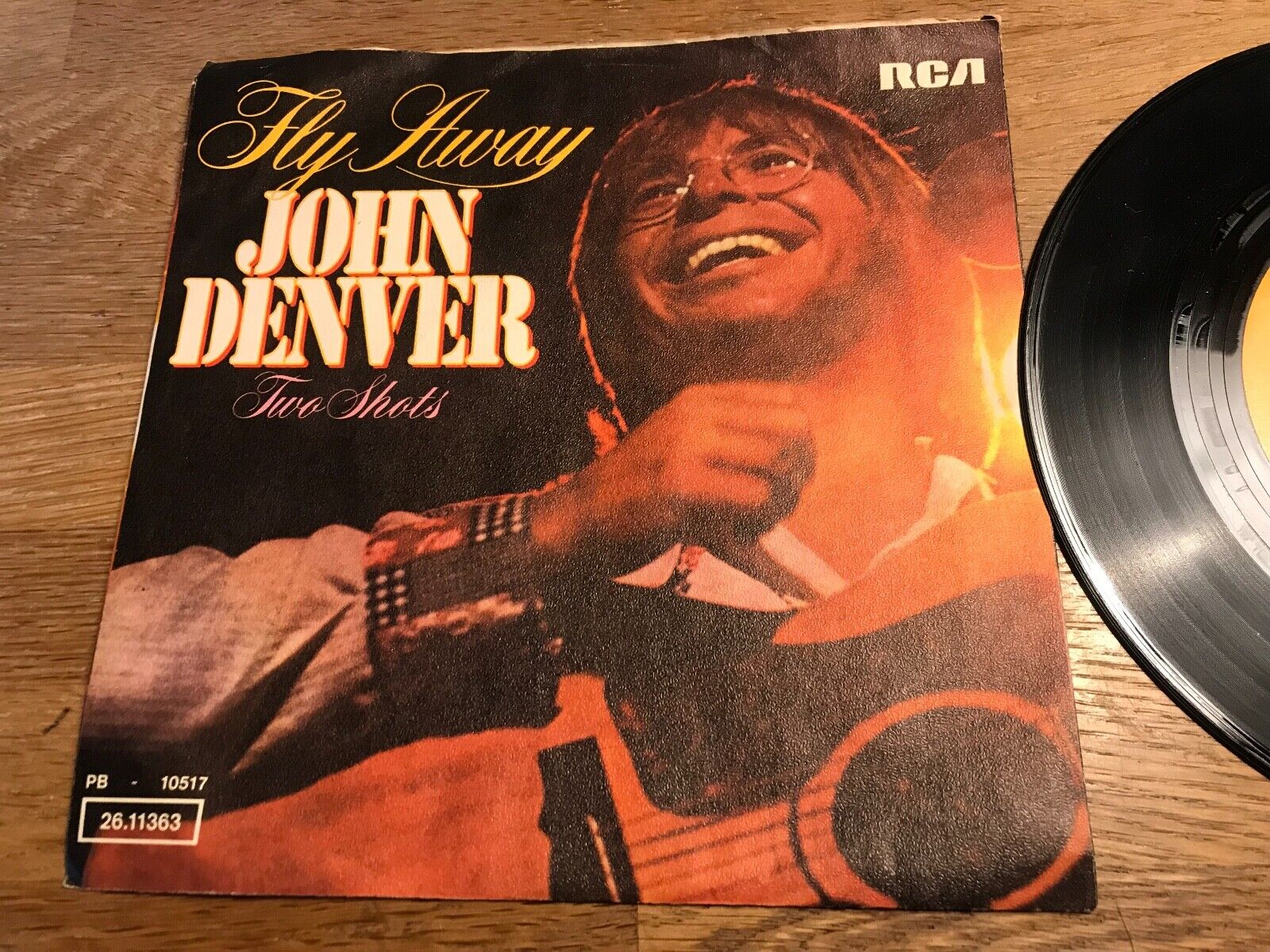 JOHN DENVER "FLY AWAY / TWO SHOTS" 1975 RCA VICTOR RECORDS WEST GERMANY USED OOP