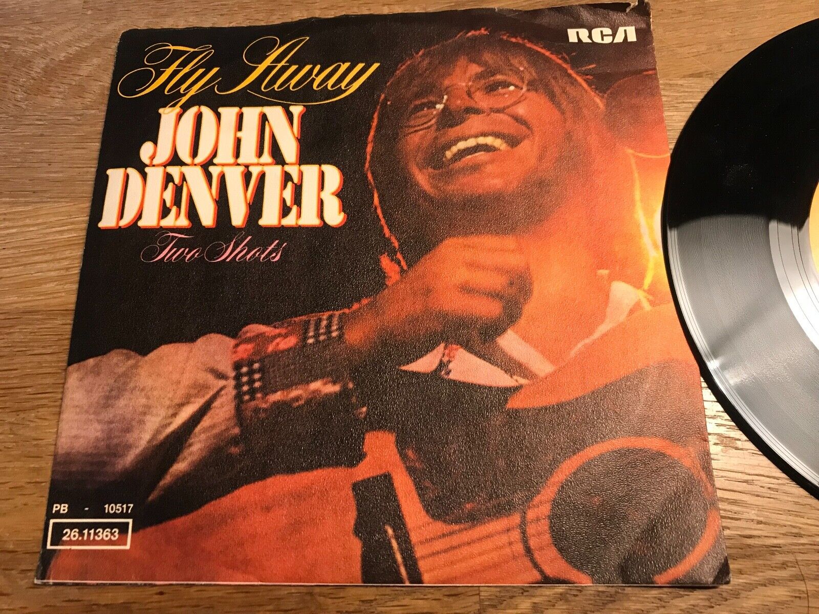 JOHN DENVER "FLY AWAY / TWO SHOTS" 1975 RCA VICTOR RECORDS WEST GERMANY USED OOP