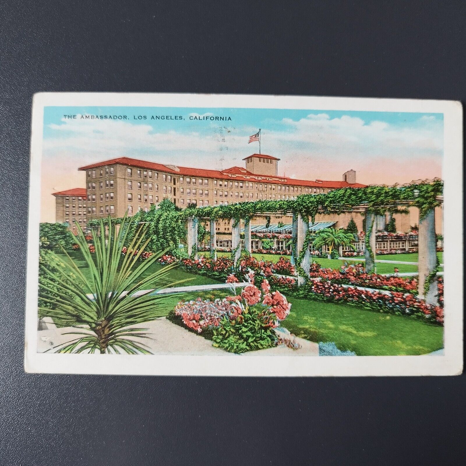 CaliforniaLos Angeles The Ambassador HotelPosted in 1934 to Denmark