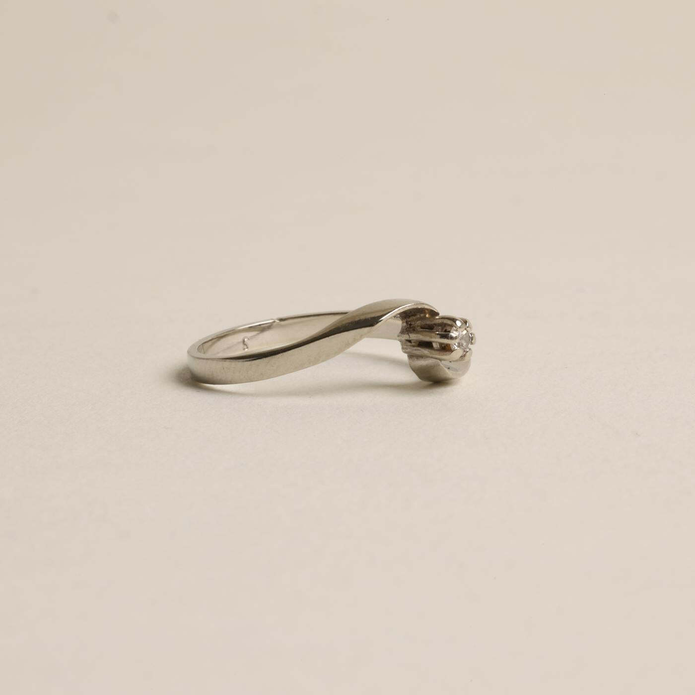 Ring with diamond (003 ct) in 14K White gold size 6 | Solid Gold