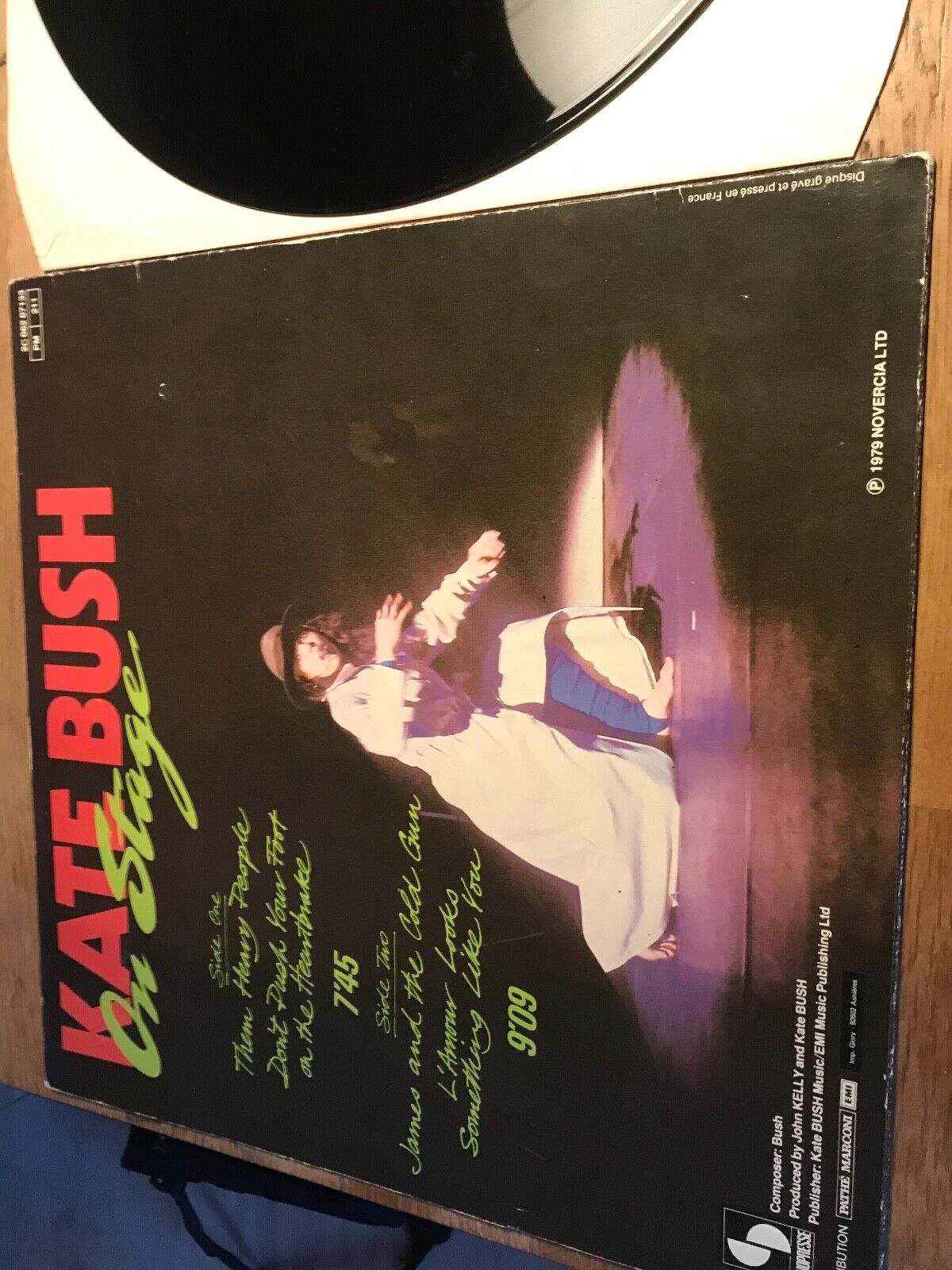 KATE BUSH "ON STAGE" 4 LIVE RECORDING 1979 FRENCH PRESSING 12" MAXI SINGLE 33RPM