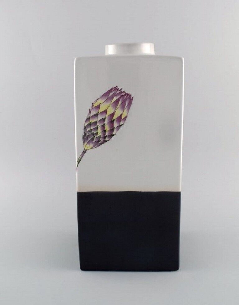 Fabienne Jouvin Paris Unique vase in glazed ceramics with hand-painted flowers