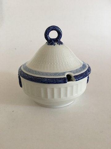 Royal Copenhagen Blue Fan with Lid No 11506 for Compote or Gravy