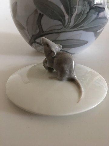 Royal Copenhagen Art Nouveau Bowl No 846/703 with Mouse on Lid No 846/703