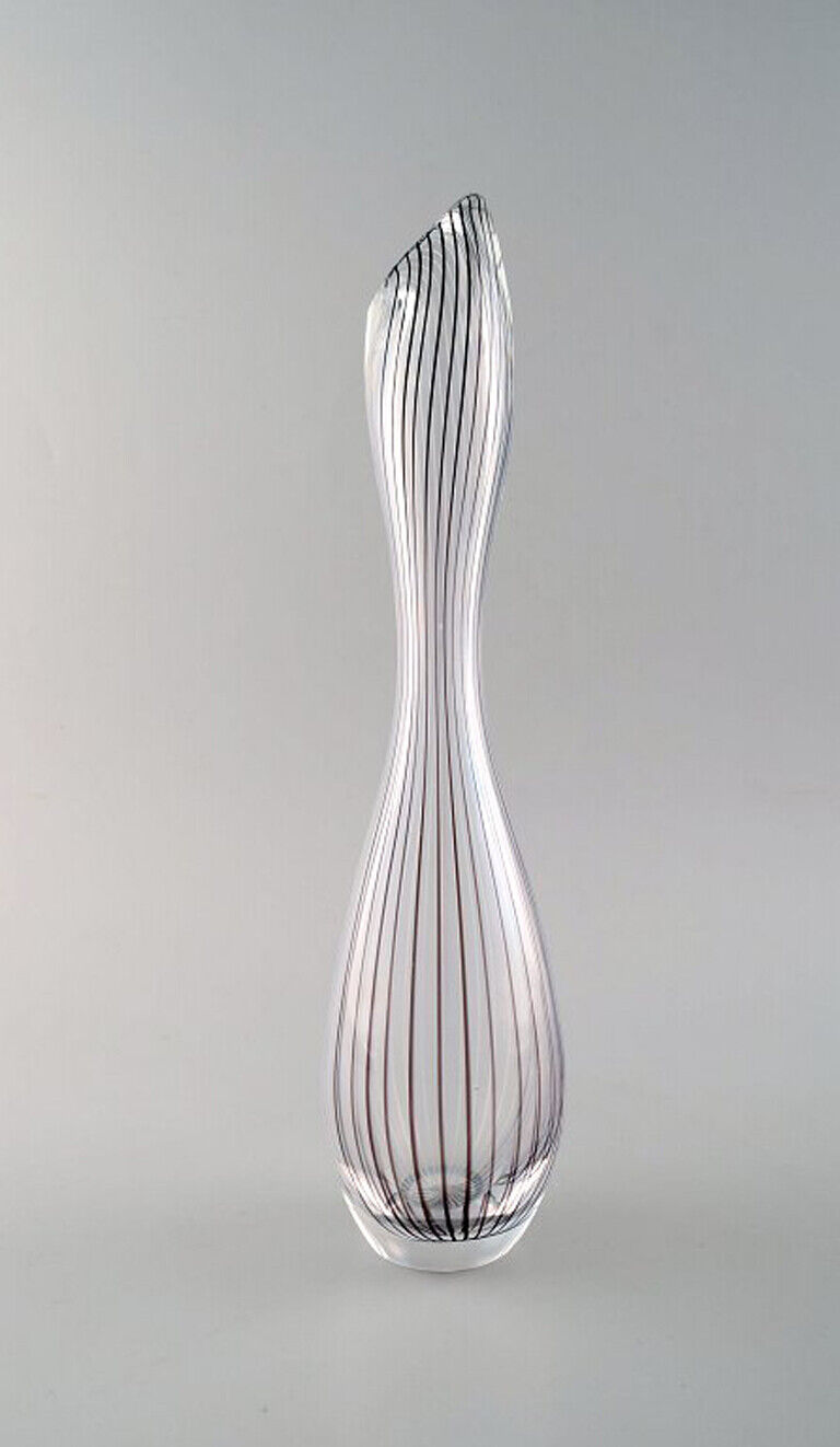 Vicke Lindstrand for Kosta Boda glass vase