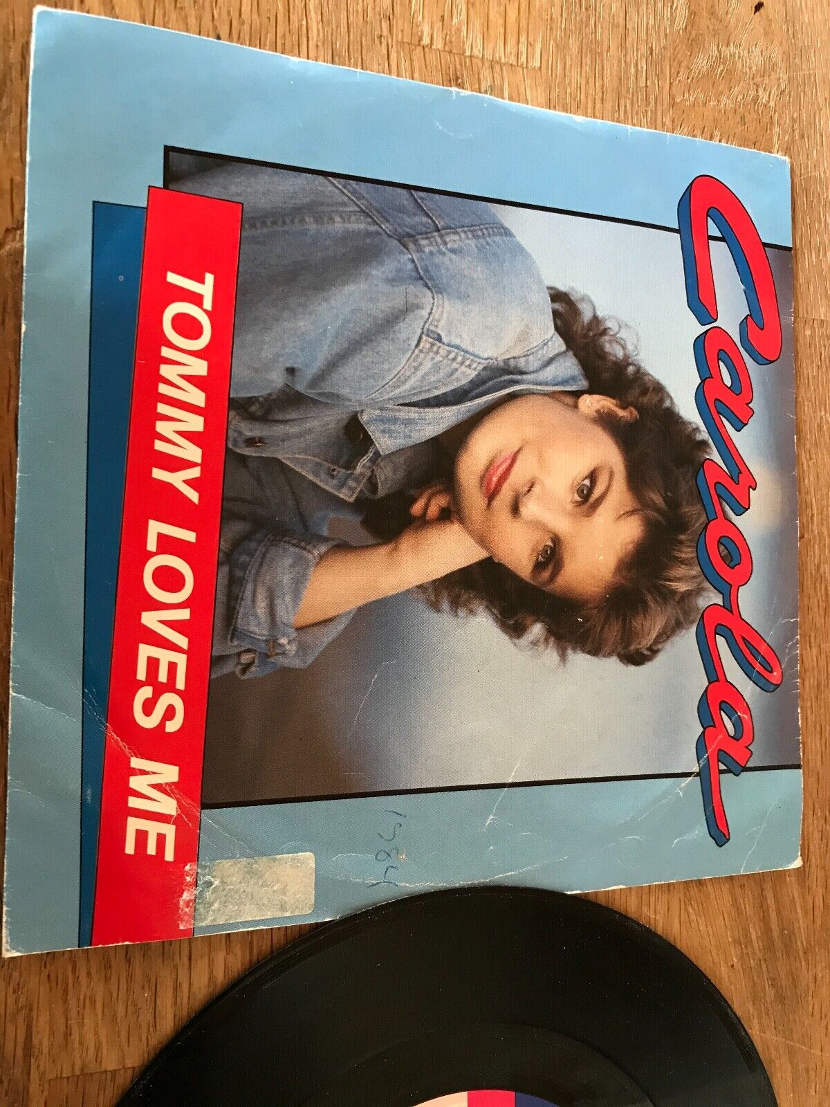 CAROLA "TOMMY LOVES ME/I THINK I LIKE IT" 1984 7 VINYL SINGLE SWEDISH PRESSING*