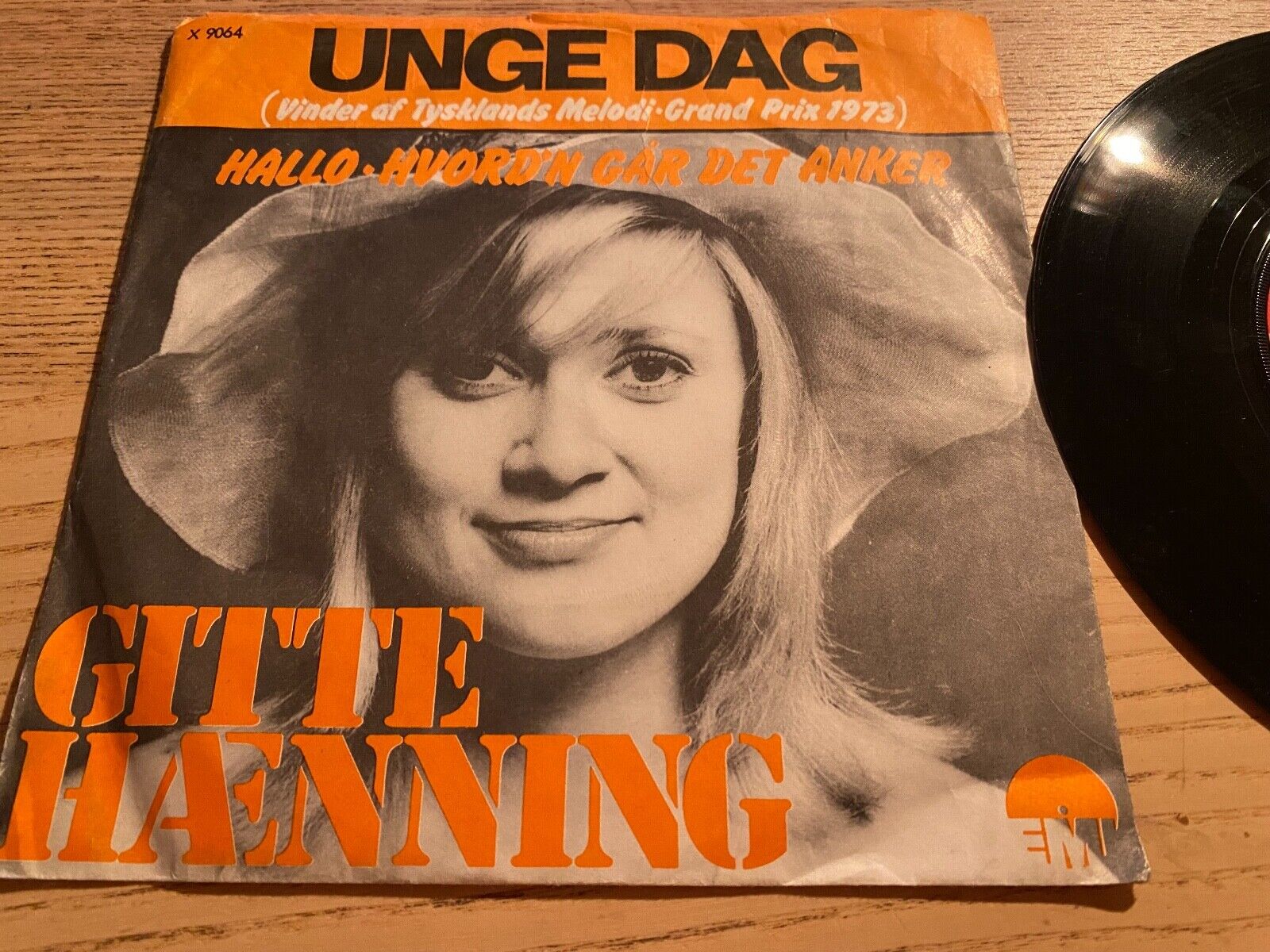 GITTE HÆNNING "UNGE DAG" 1973 EMI COLUMBIA NCB DANISH 7" VINYL SINGLE EUROVISION