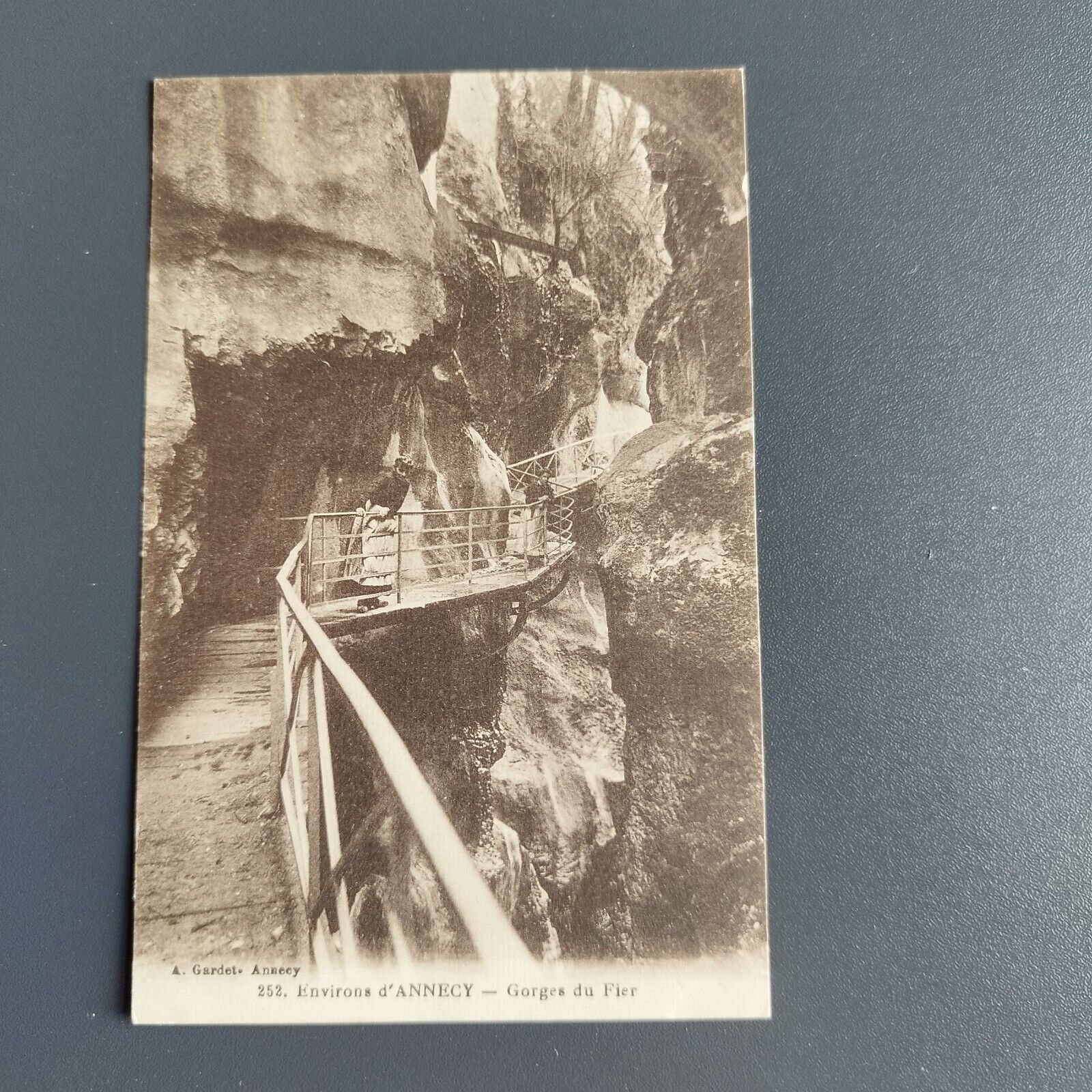 France 13 vintage postcards Annecy