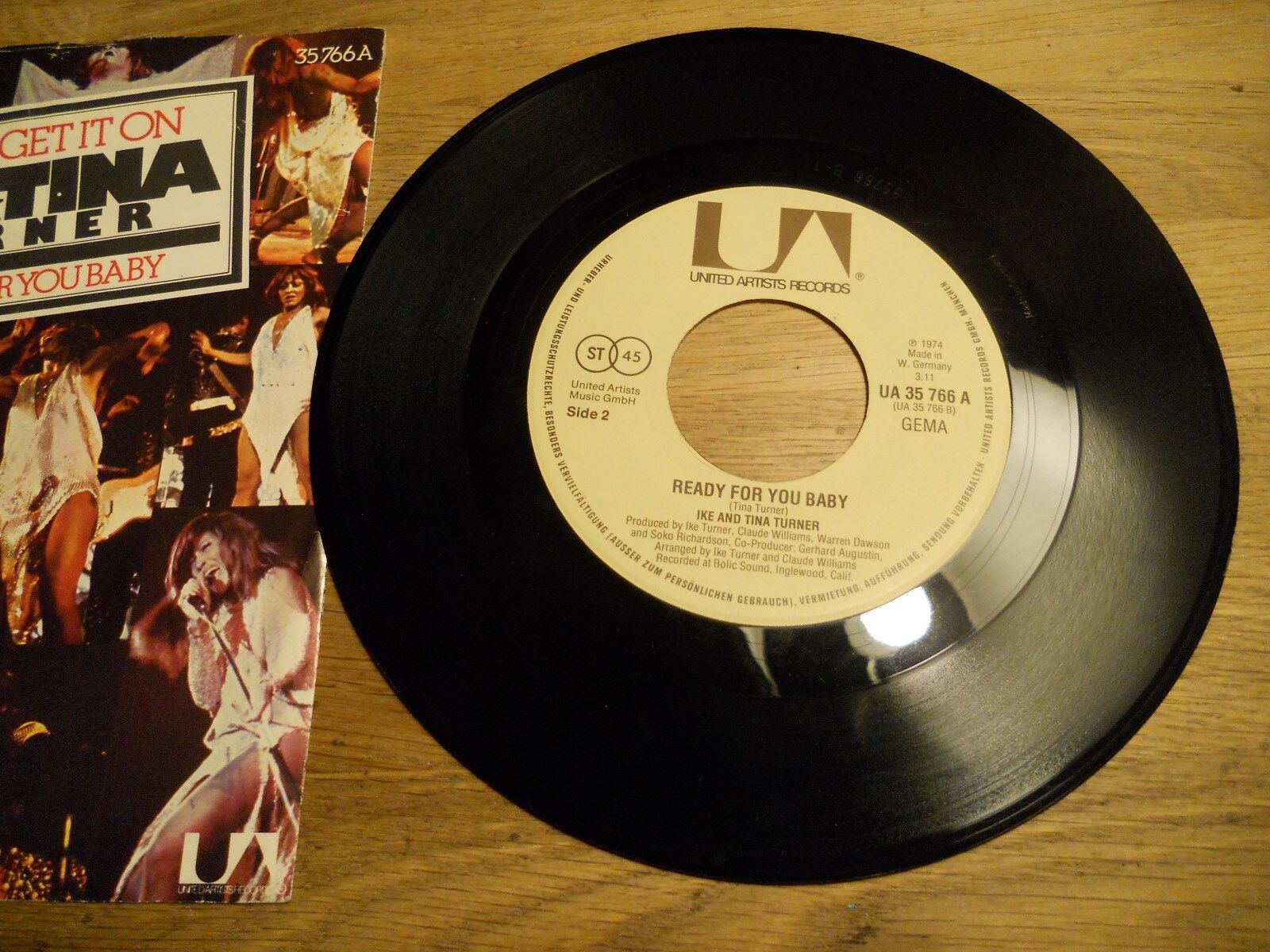 IKE  TINA TURNER "BABY BABY-GET IT ON / READY FOR YOU BABY" 1974 UA RECORDS 7"