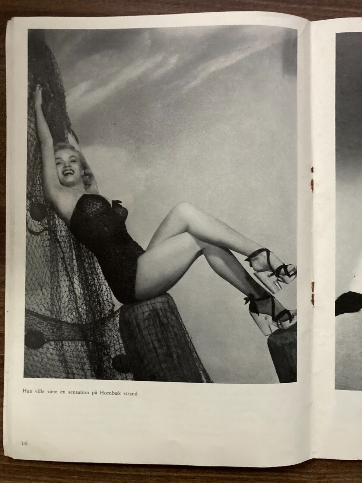 Marilyn Monroe Rare Original Danish Booklet "En Amerikansk Sukces" 1952 32 Pages