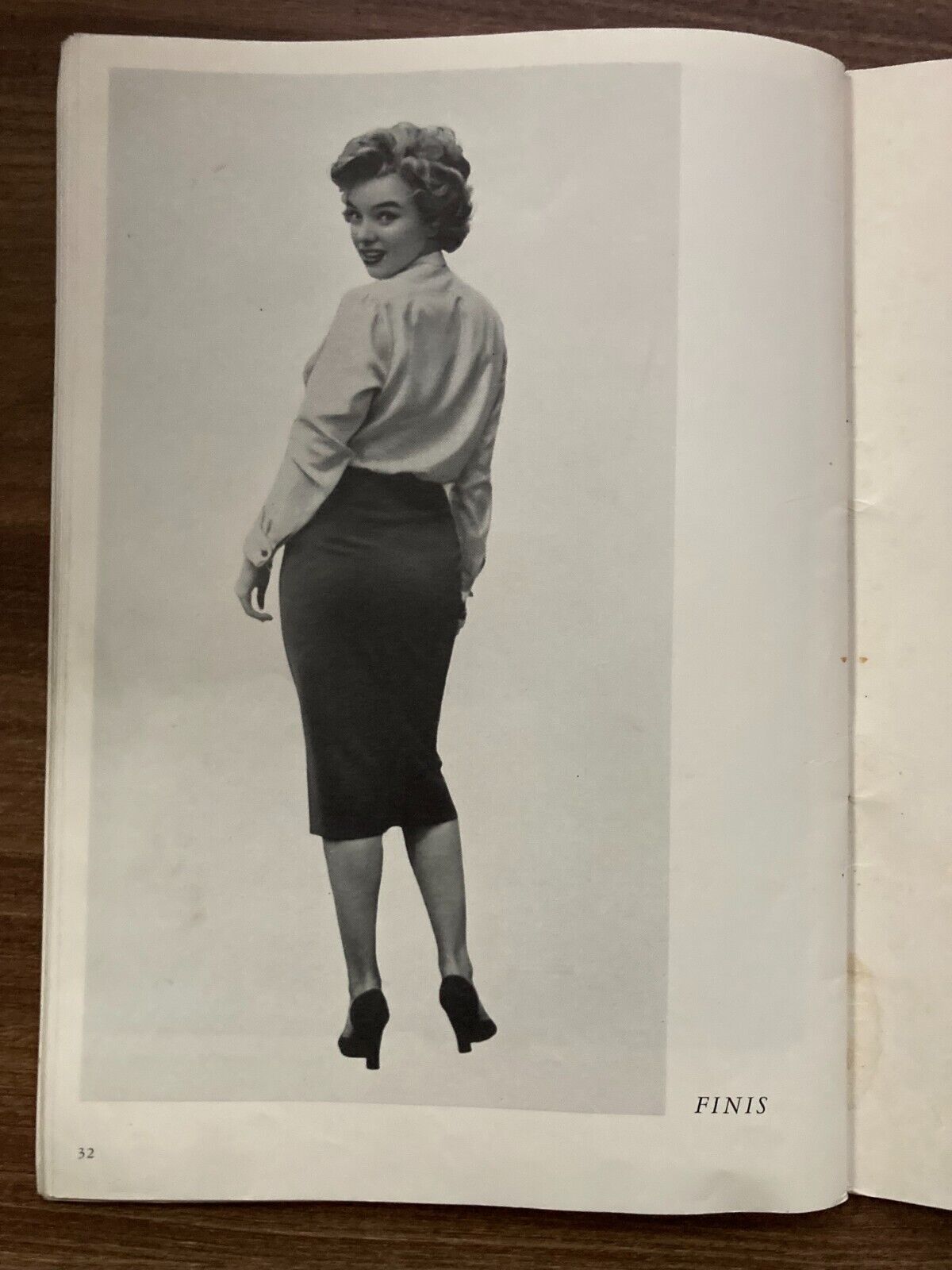 Marilyn Monroe Rare Original Danish Booklet "En Amerikansk Sukces" 1952 32 Pages