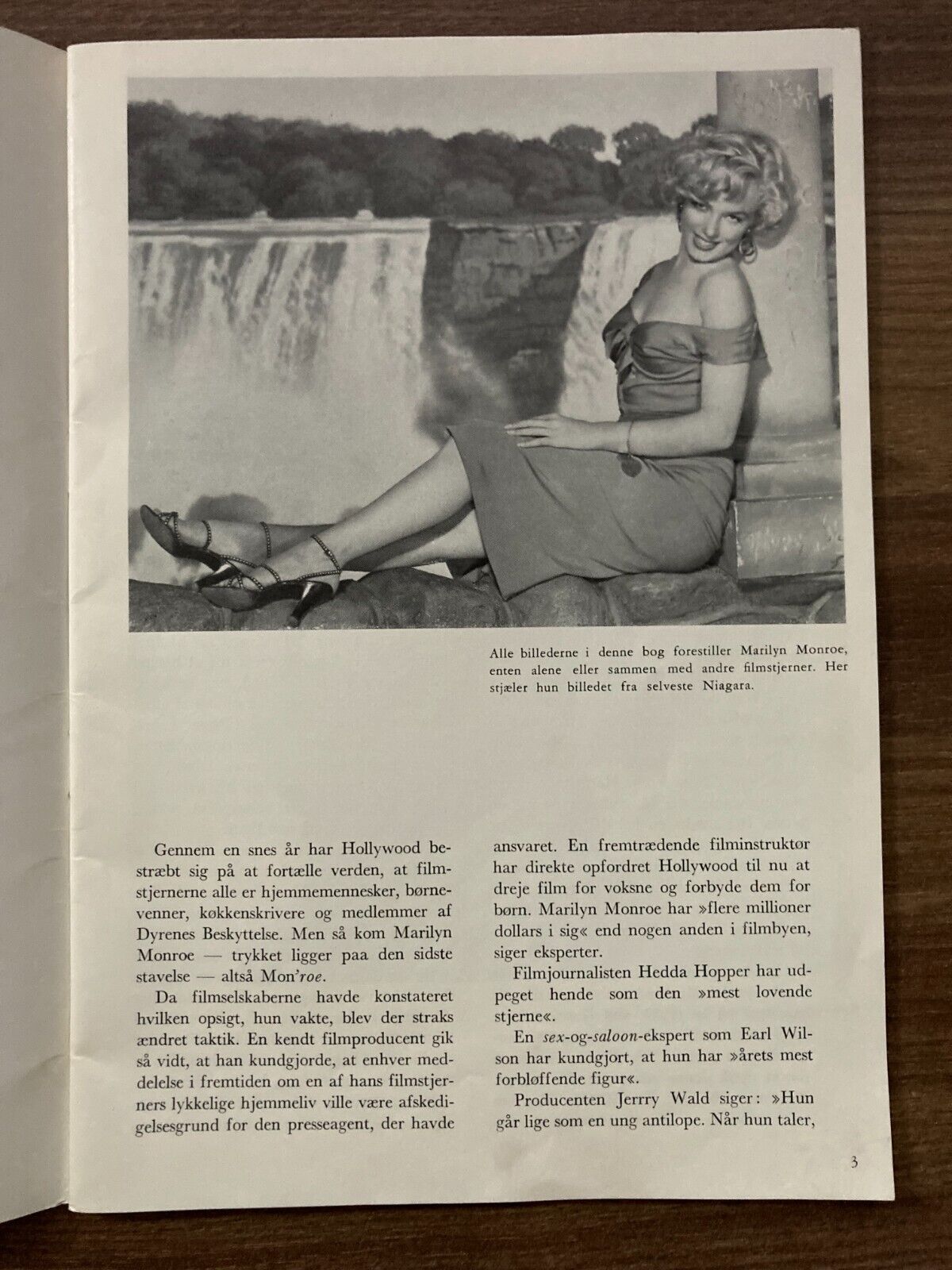 Marilyn Monroe Rare Original Danish Booklet "En Amerikansk Sukces" 1952 32 Pages