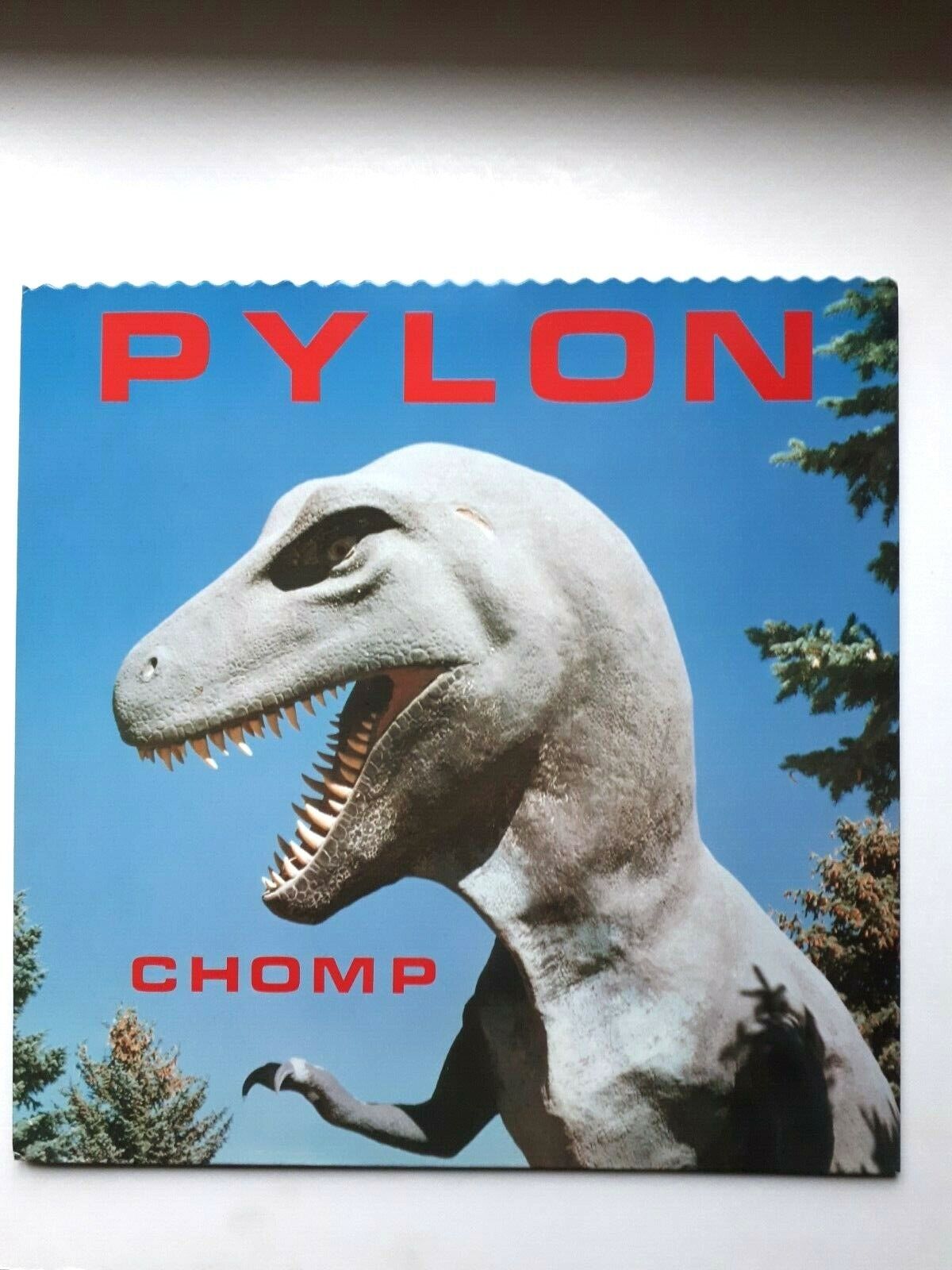 PYLON  :  Chomp   Die-cut cover  DB recs  DB 65